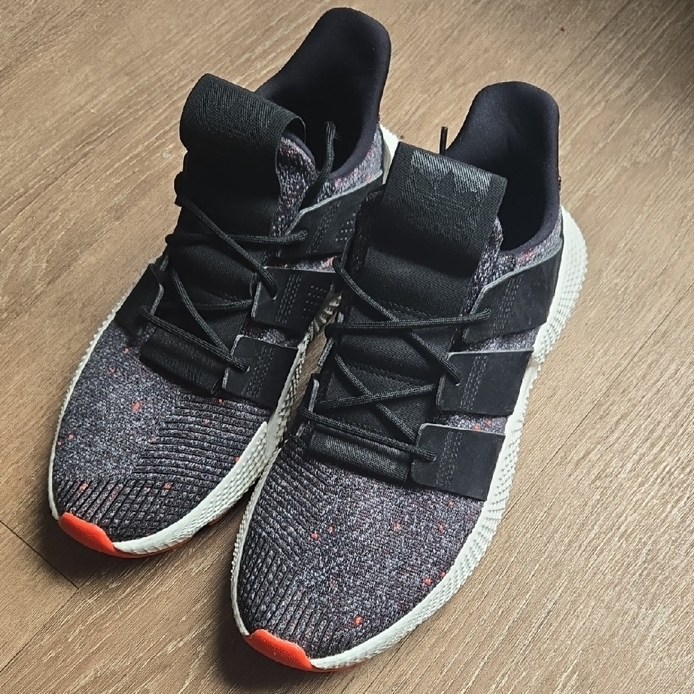 Adidas Men's Black and White Sneakers with Red Accents